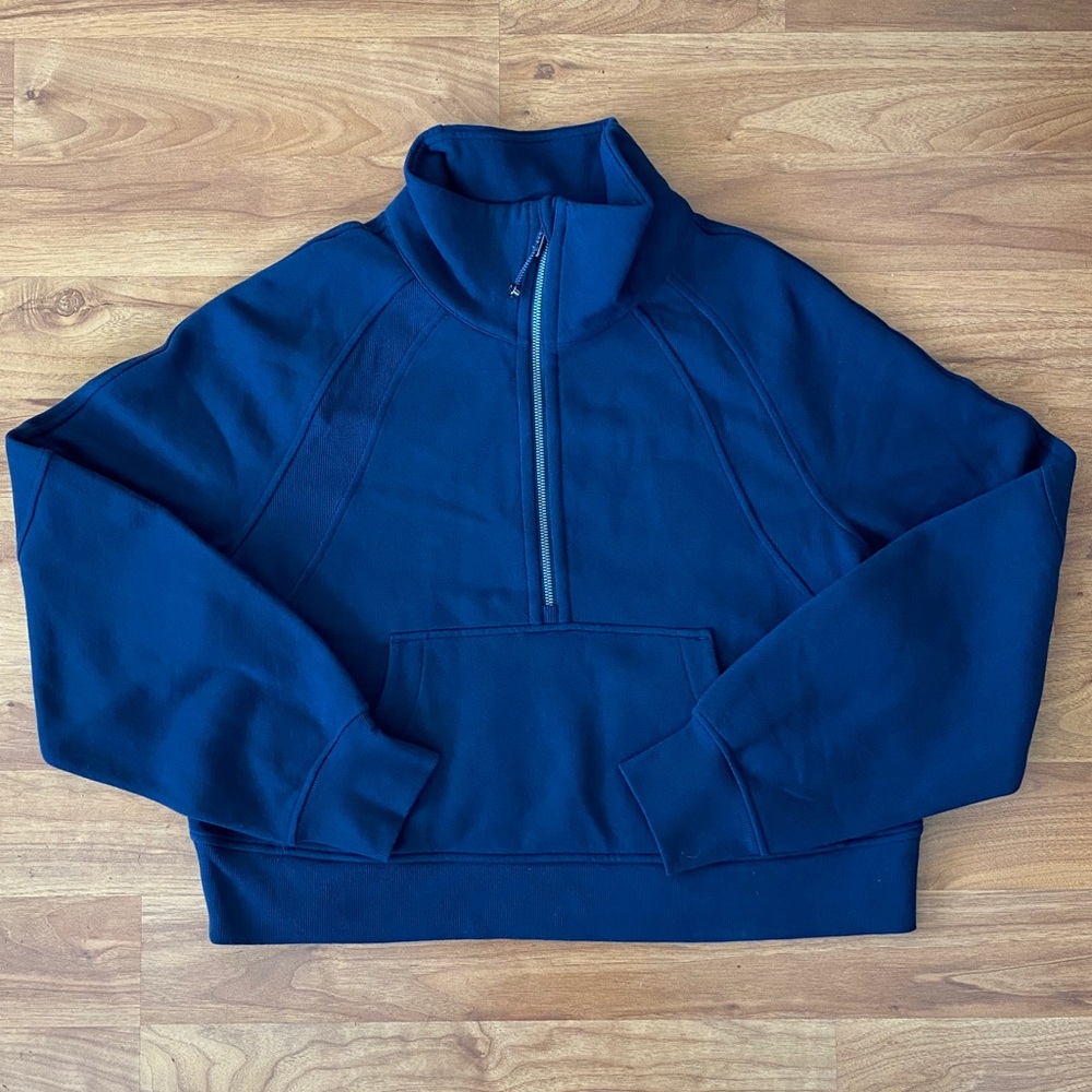 ❤️ Lululemon Scuba Oversized Funnel Neck in True Navy Size M/L NWT